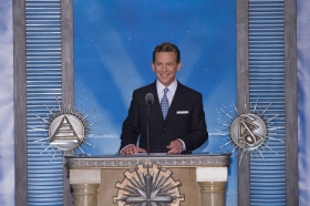 David Miscavige, styreformann i Religious Technology Center og Scientologi religionens kirkelige leder, sto for innvielsen av den nye Scientologikirken og Celebrity senter Las Vegas.